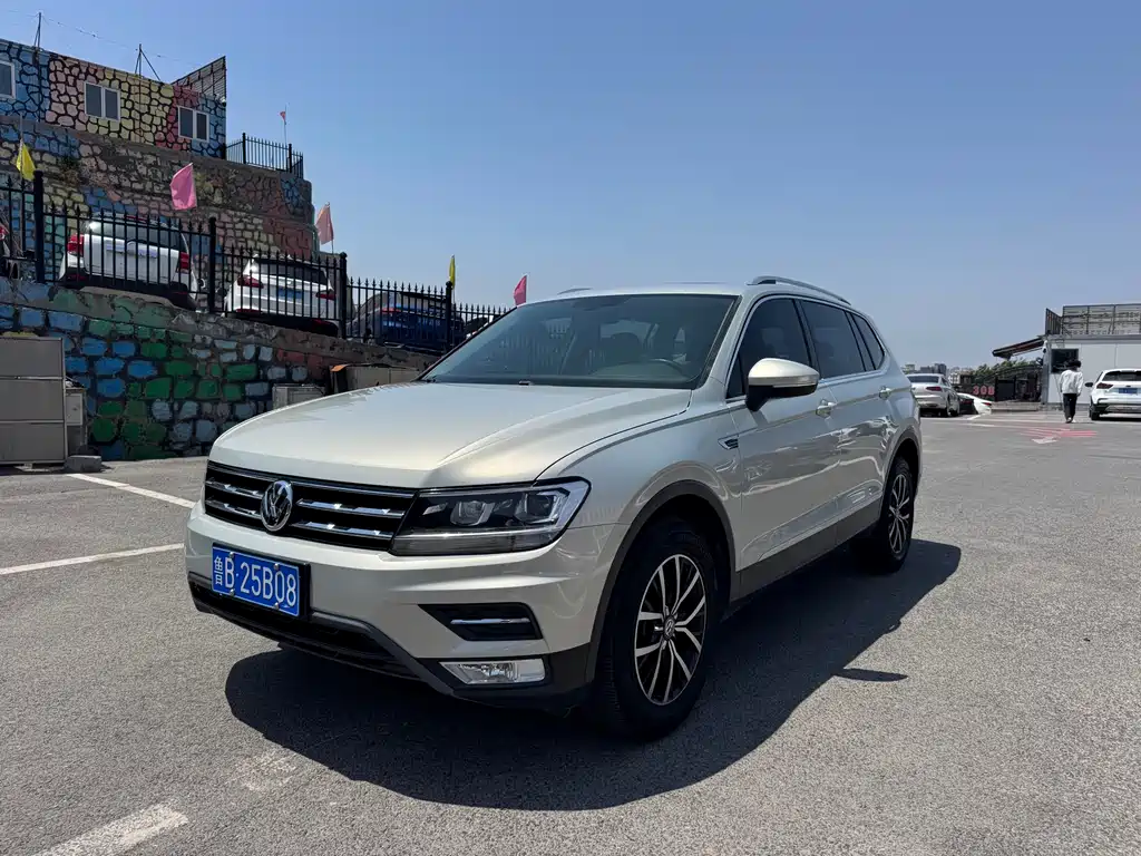 Volkswagen Tiguan L 2017