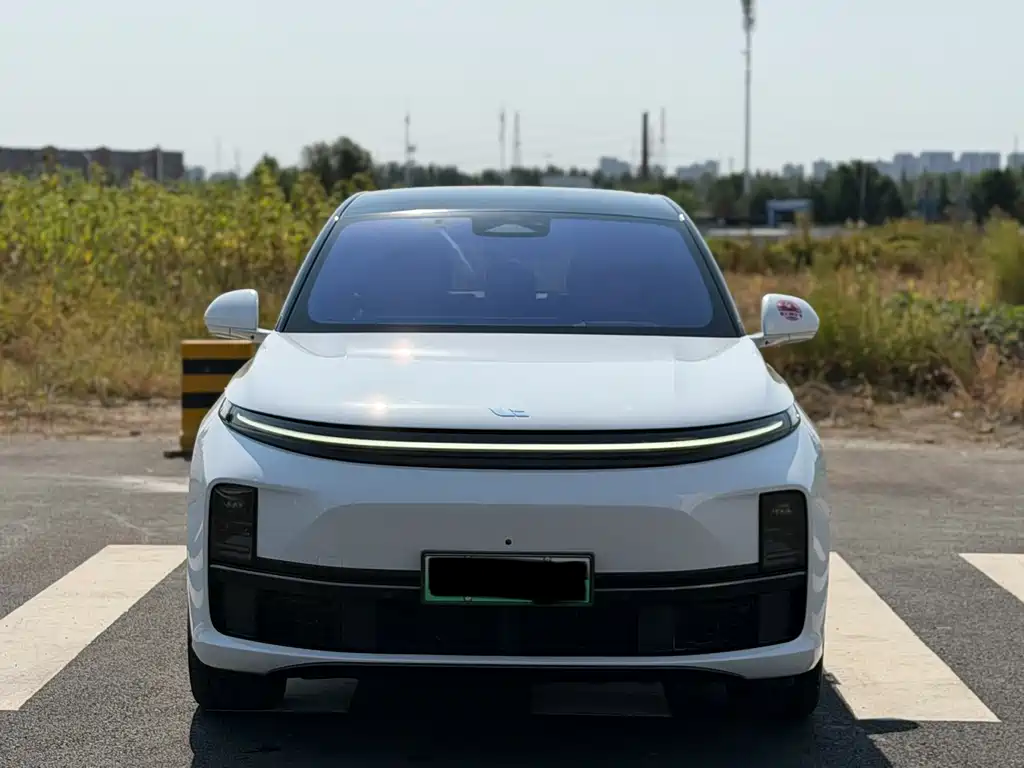 Li Auto Li L7 — миниатюра 2