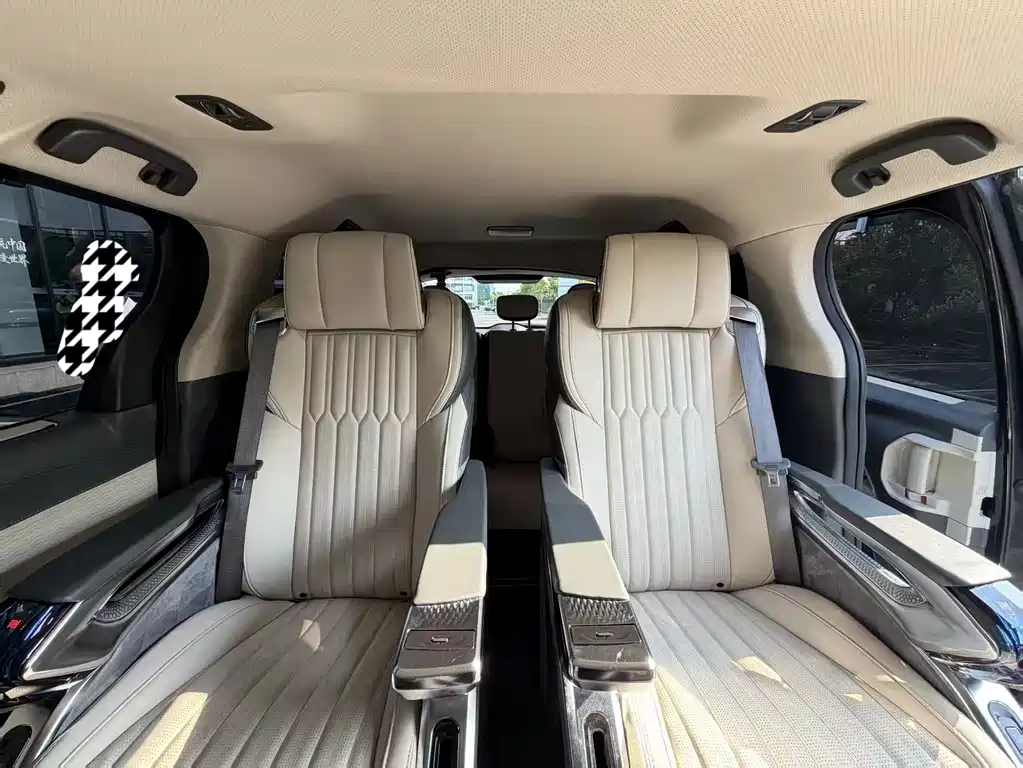 Toyota Sienna 2023 2.5L Comfort