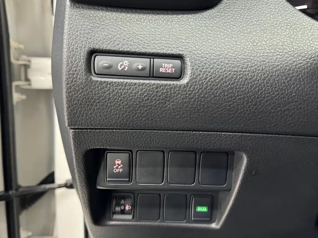 Nissan X-Trail — миниатюра 11