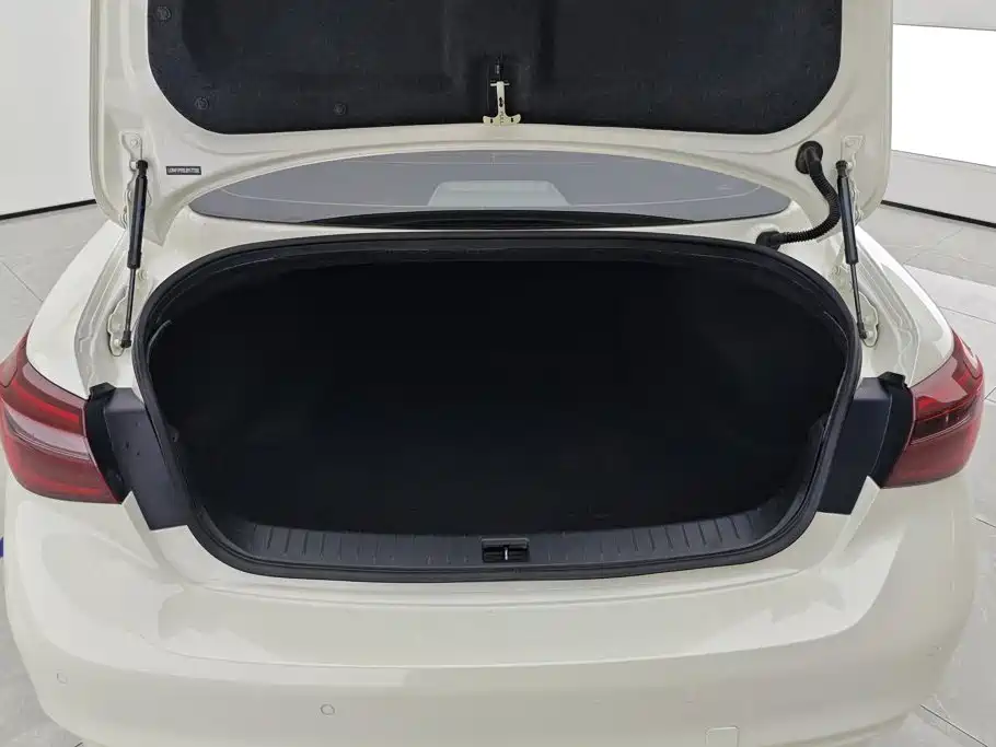 Infiniti Q50L — миниатюра 4
