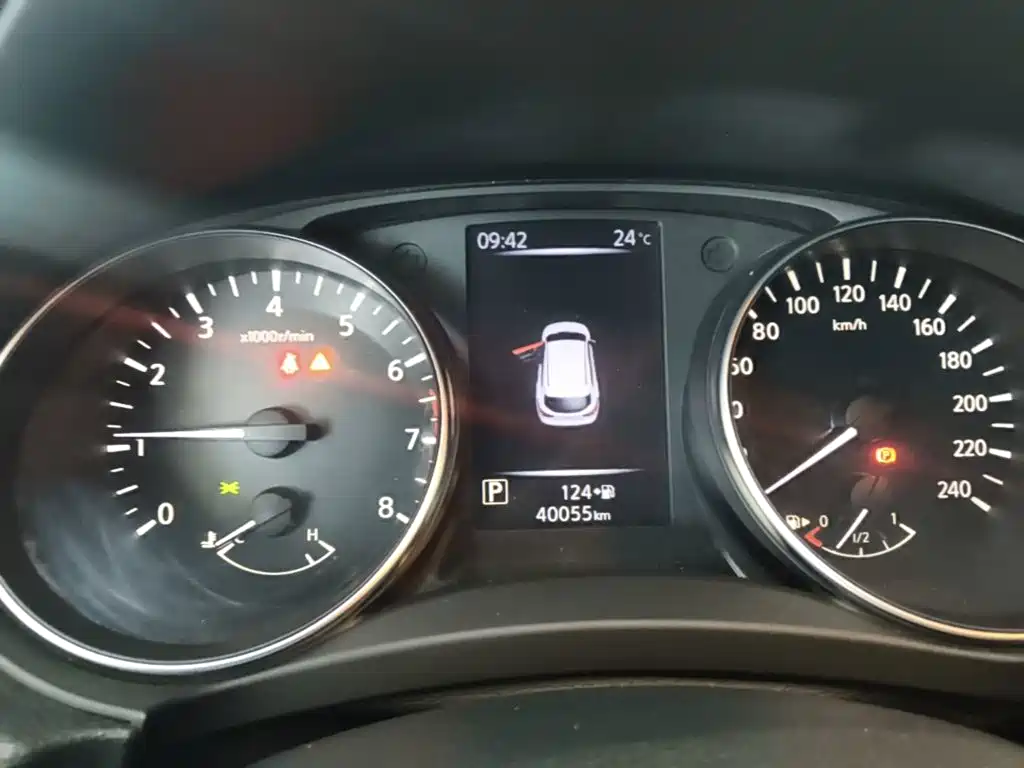 Nissan Qashqai — миниатюра 12