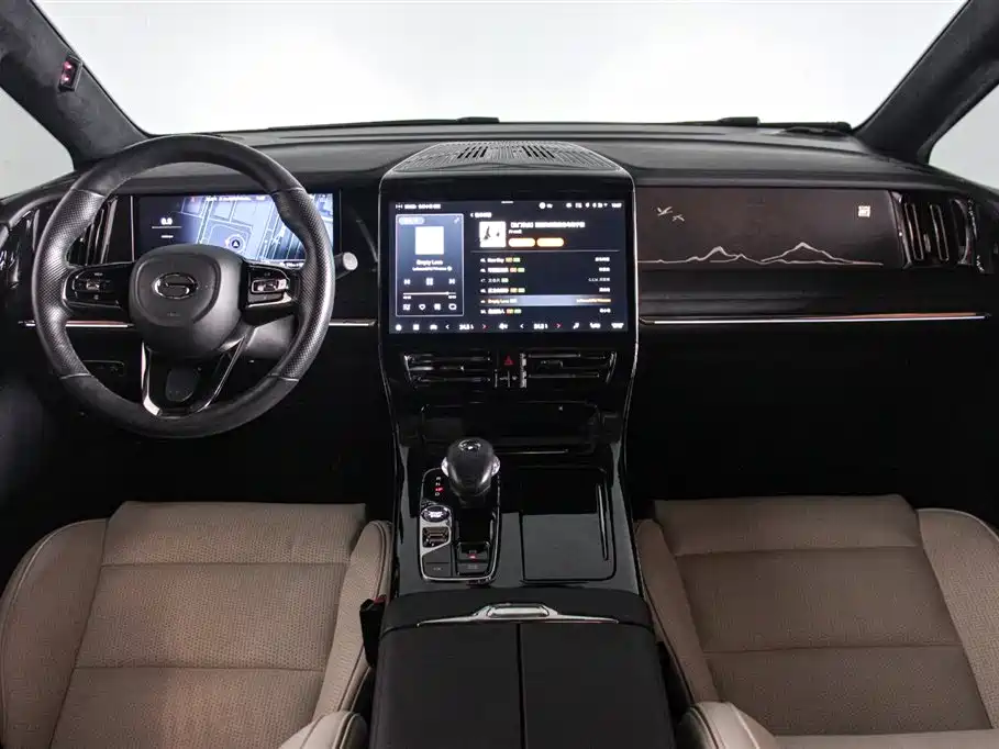 GAC M8