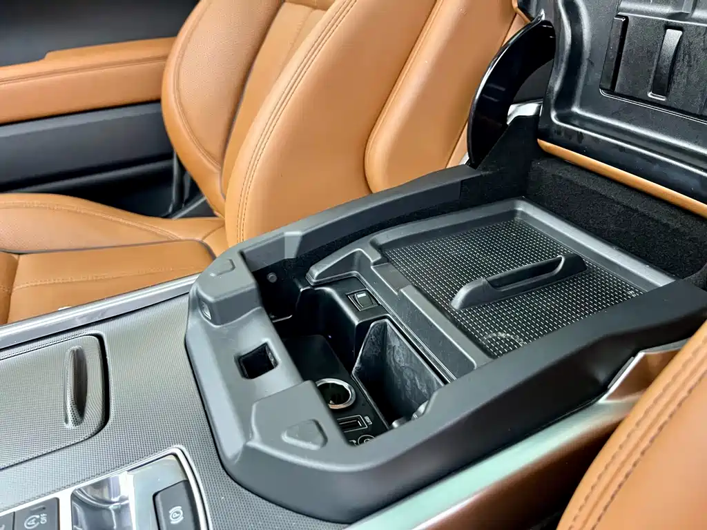 Land Rover Sport — миниатюра 11