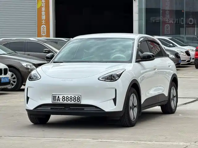 2026 Geely Xingyuan