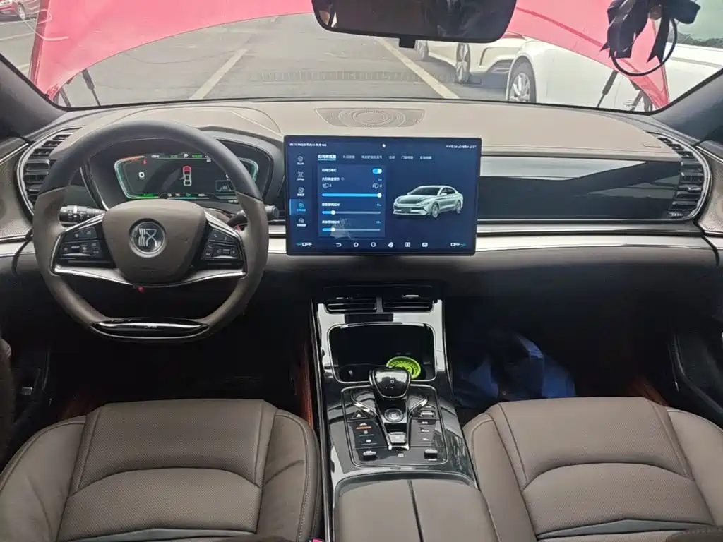 BYD Han — миниатюра 10