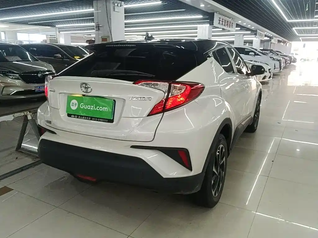 Toyota IZOA — миниатюра 7