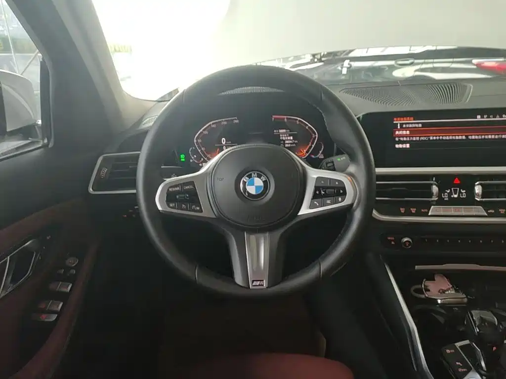 BMW 3 Series — миниатюра 11