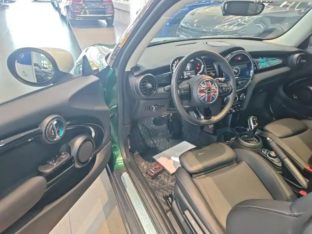 MINI Mini — миниатюра 16