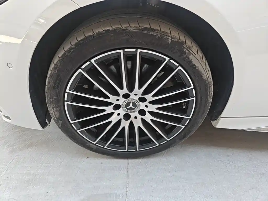 Mercedes-Benz C-Class — миниатюра 23