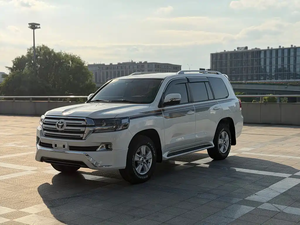 Toyota Land Cruiser 2019