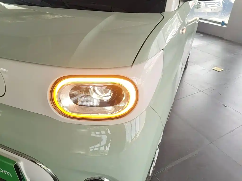 Wuling MINIEV — миниатюра 24
