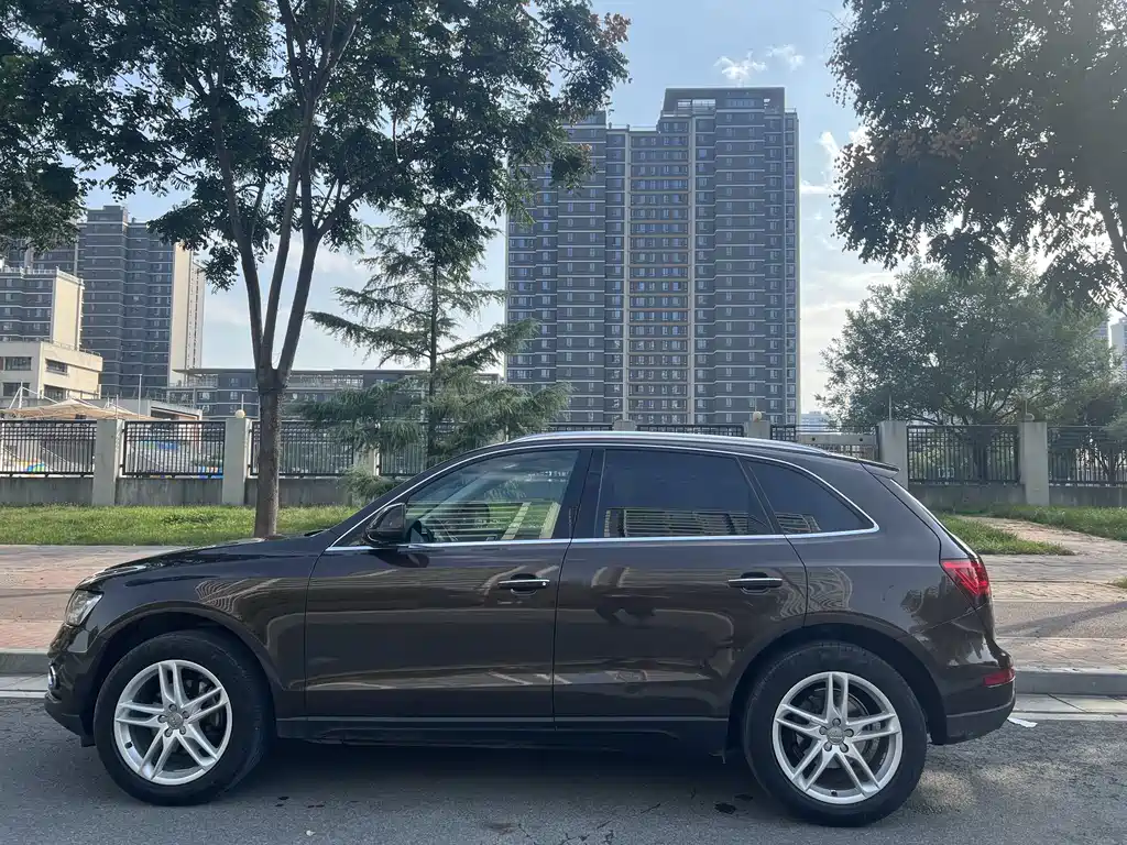 Audi Q5 — миниатюра 14