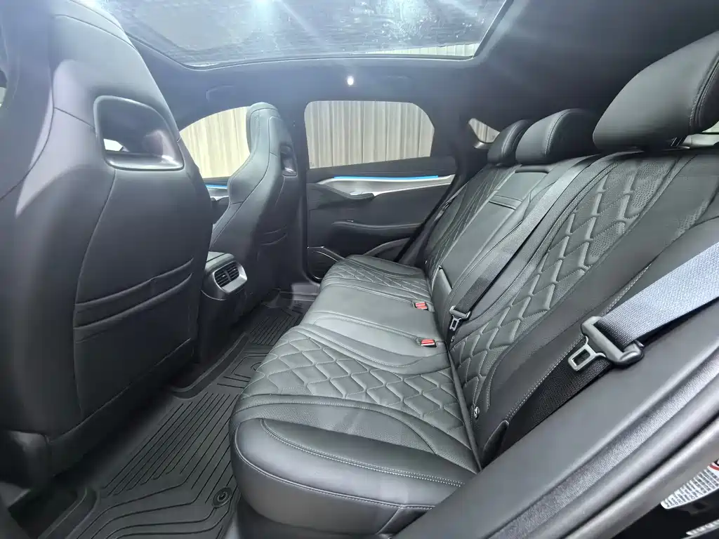 BYD Seal 07 EV — миниатюра 10