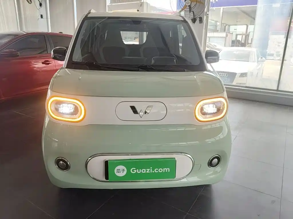 Wuling MINIEV — миниатюра 3