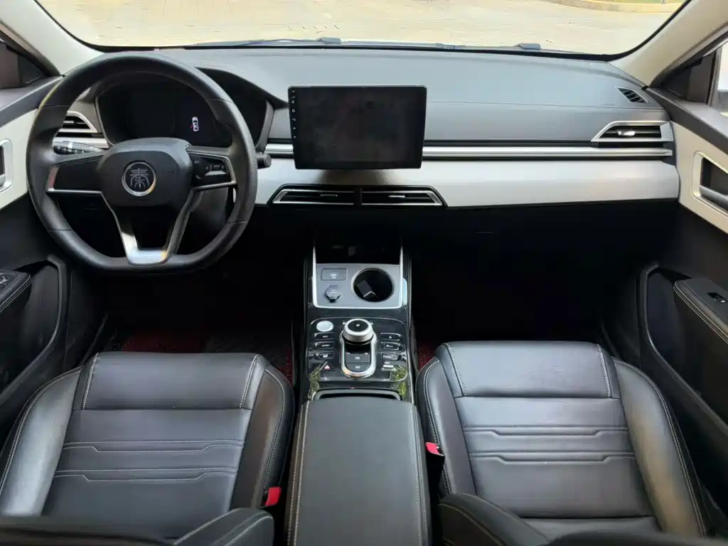 BYD Qin NEV — миниатюра 4