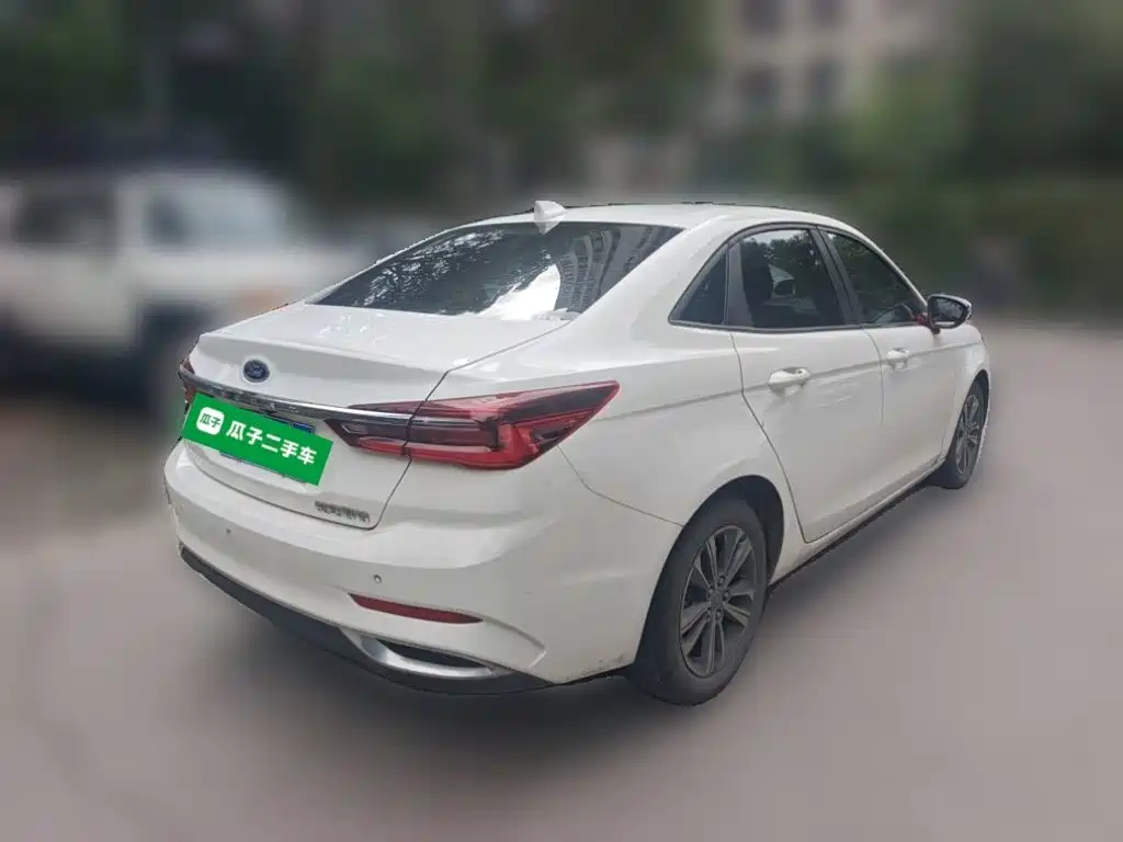 Ford Escort — миниатюра 23