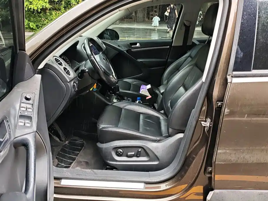 Volkswagen Tiguan — миниатюра 9
