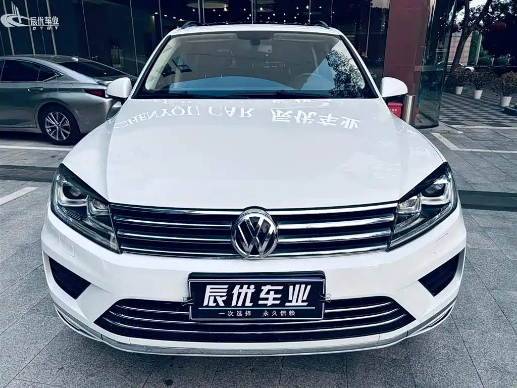 Volkswagen Touareg — миниатюра 3