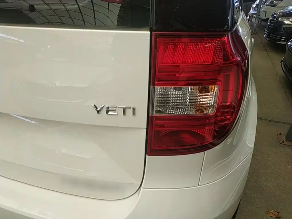 Skoda Yeti — миниатюра 8