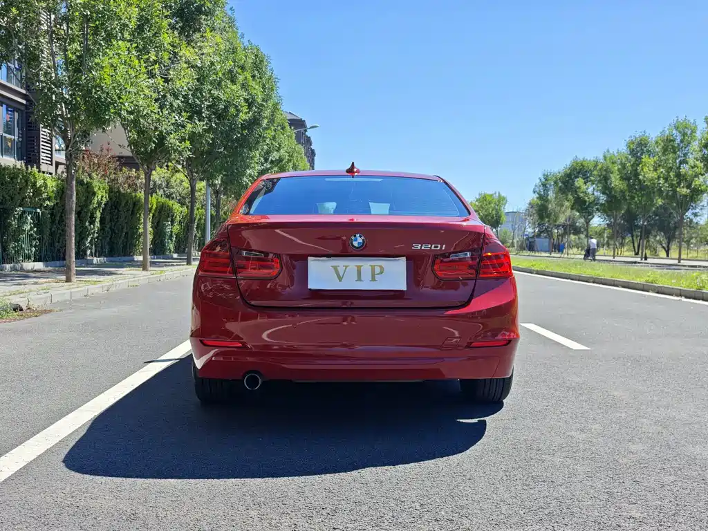 BMW 3 Series — миниатюра 6