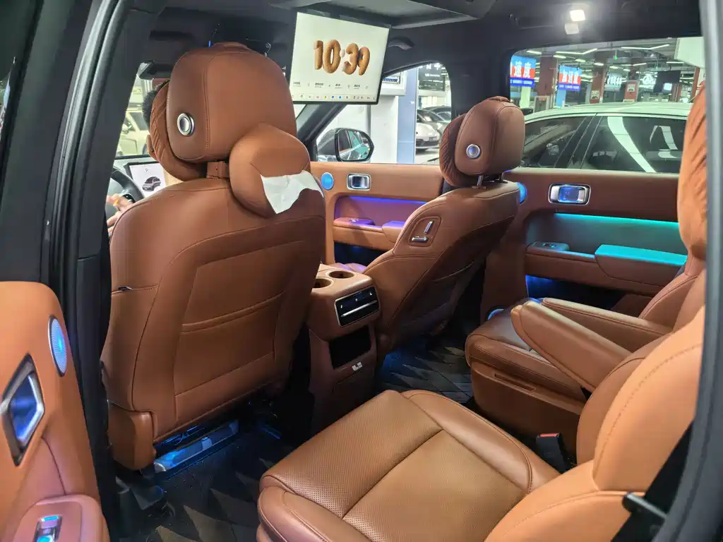 Li Auto Li L8 — миниатюра 8