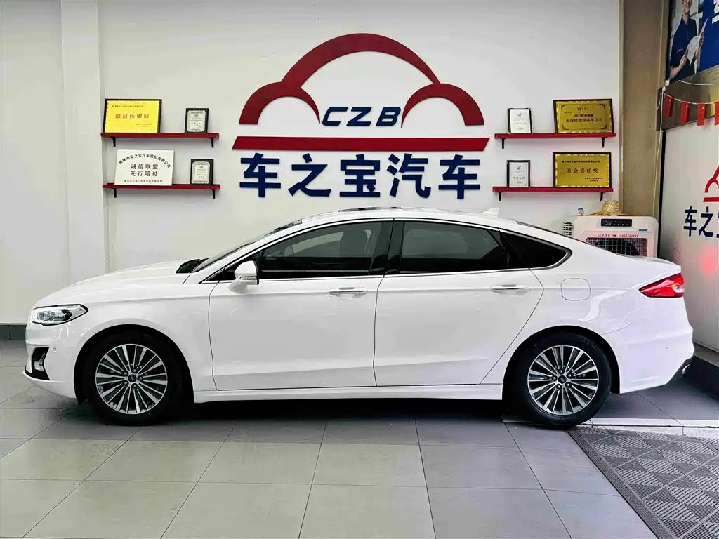 Ford Mondeo — миниатюра 5