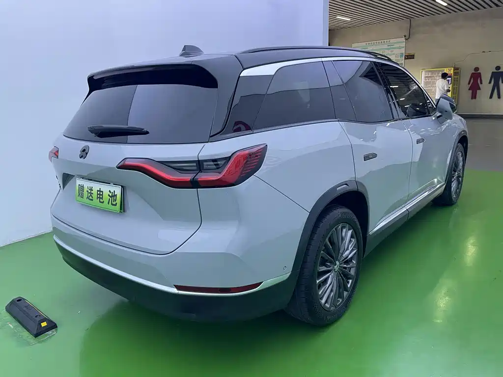 NIO ES8 — миниатюра 15