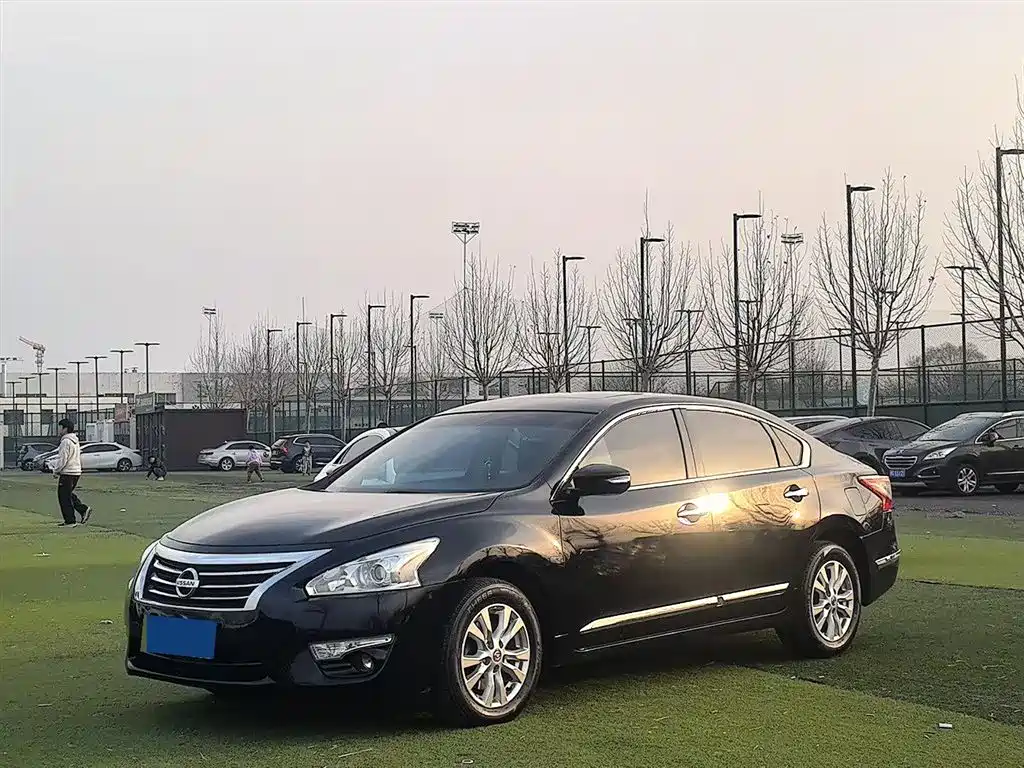 Nissan Teana 2015