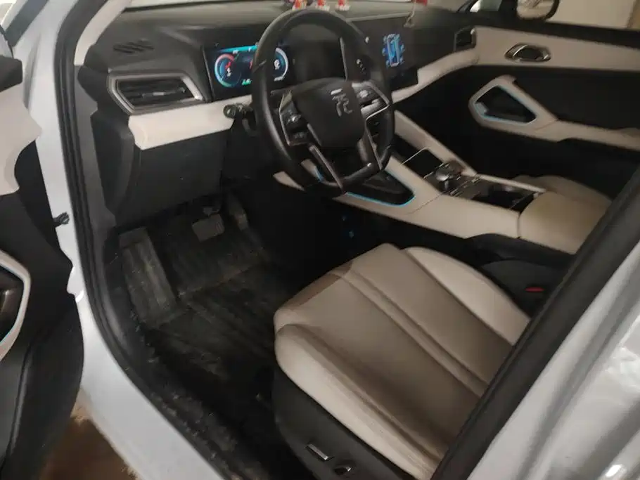 BYD Yuan UP — миниатюра 9