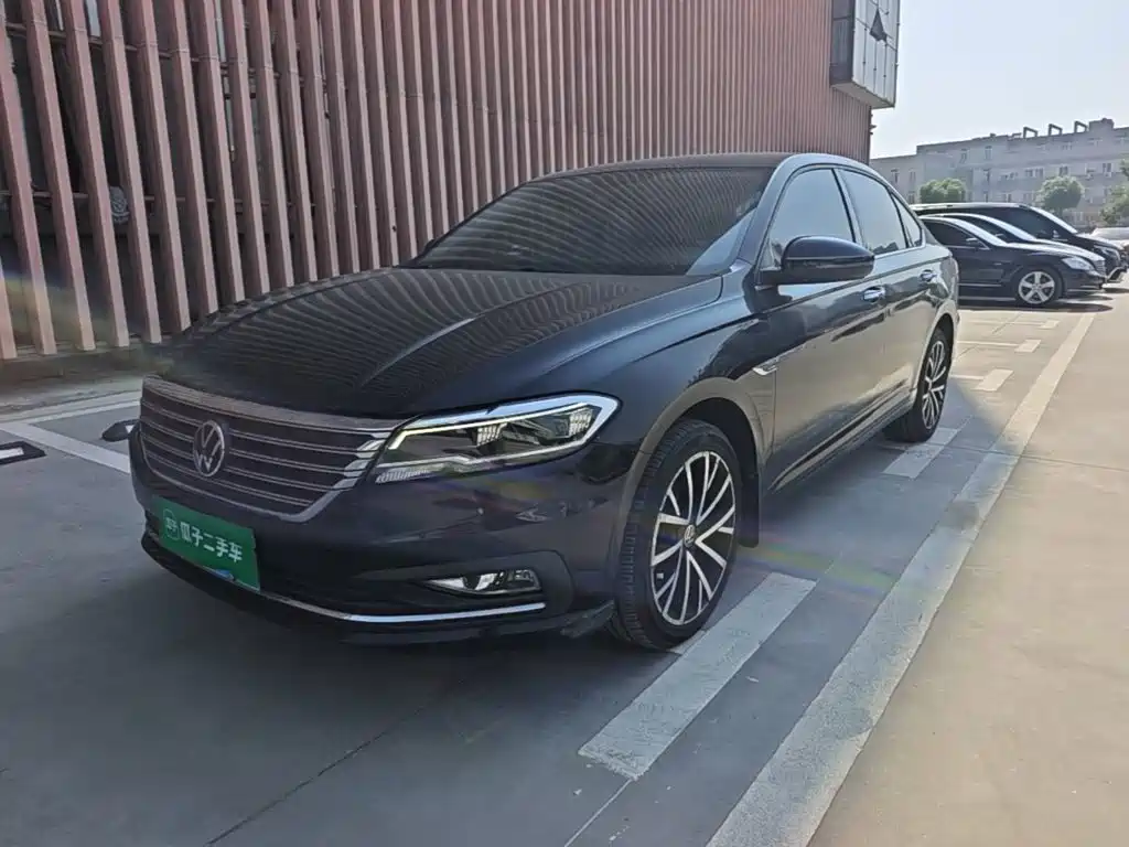 Volkswagen Lavida — миниатюра 2