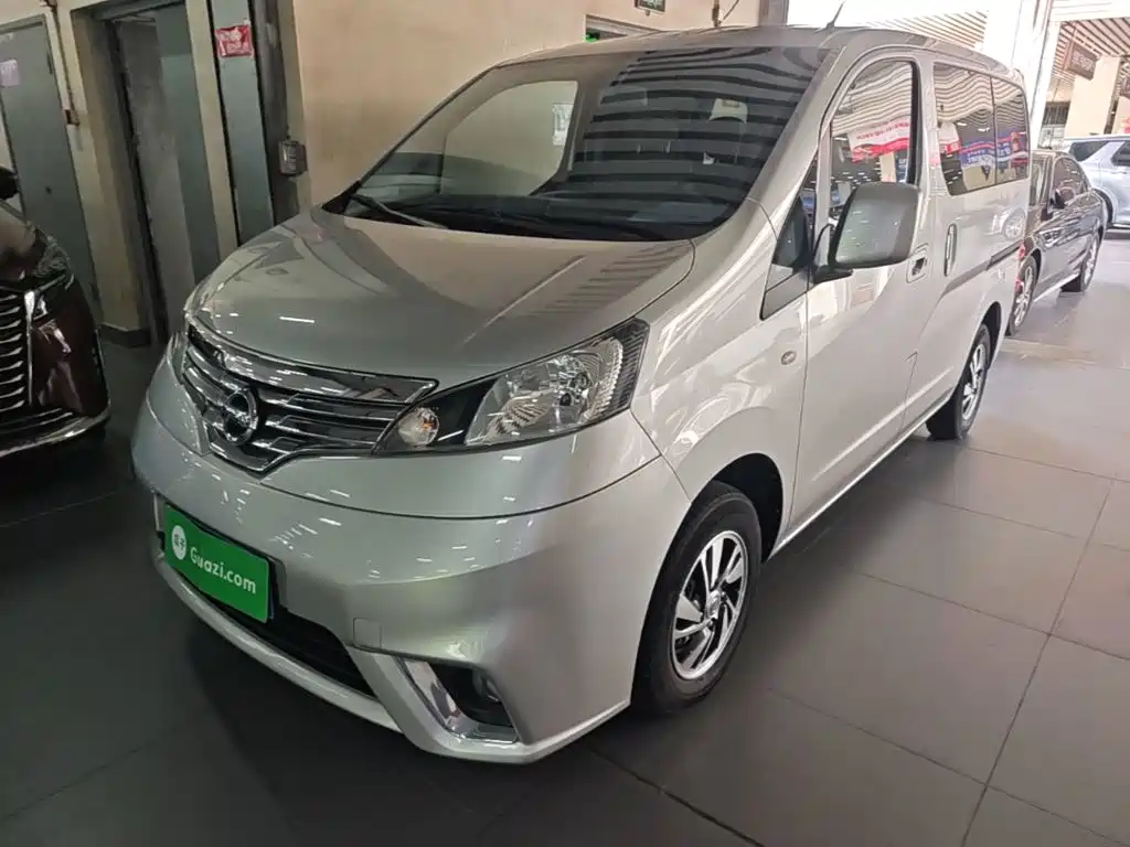 Nissan NV200