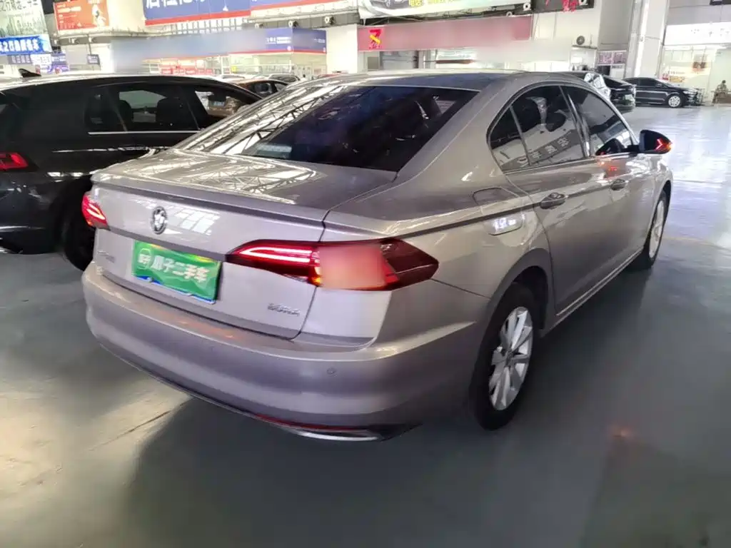 Volkswagen Bora — миниатюра 7