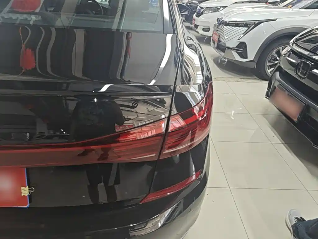 Volkswagen Passat — миниатюра 8