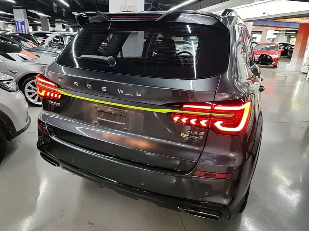 Roewe RX5 New Energy — миниатюра 7