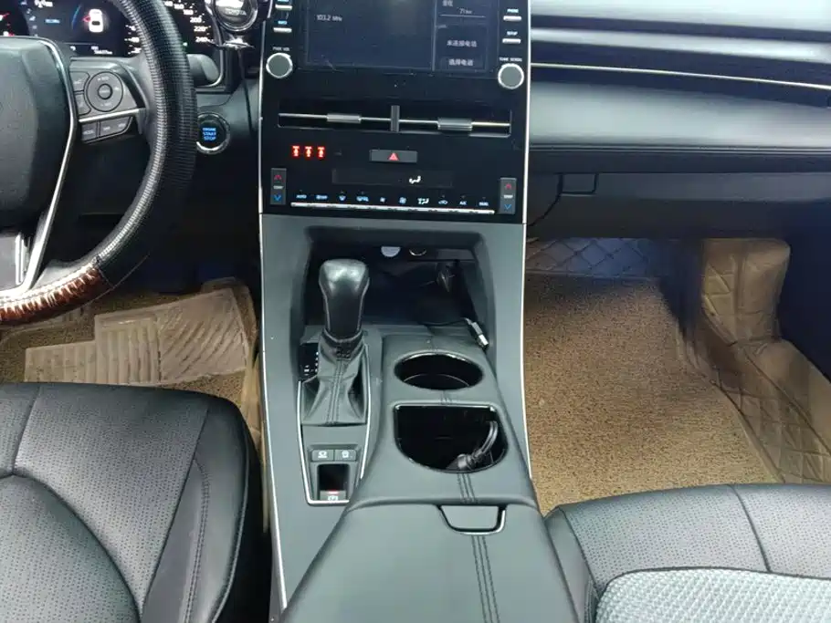 Toyota Avalon — миниатюра 16