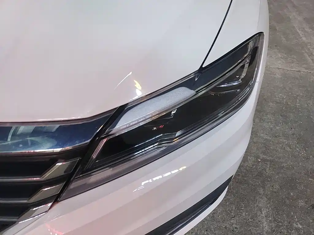 Volkswagen Lavida — миниатюра 24