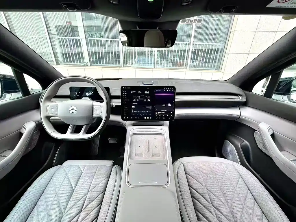 NIO EC6 — миниатюра 5