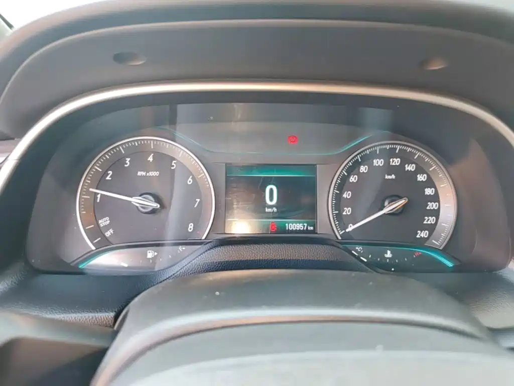 Buick Excelle — миниатюра 12