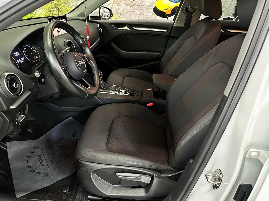 Audi A3 — миниатюра 10