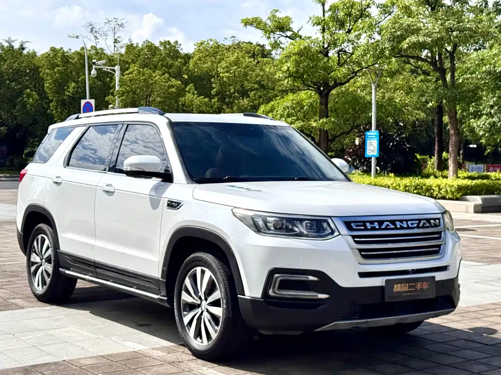 Changan CS95 — миниатюра 3