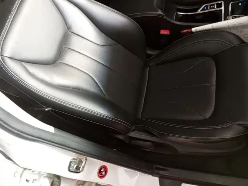 Geely Emgrand — миниатюра 25