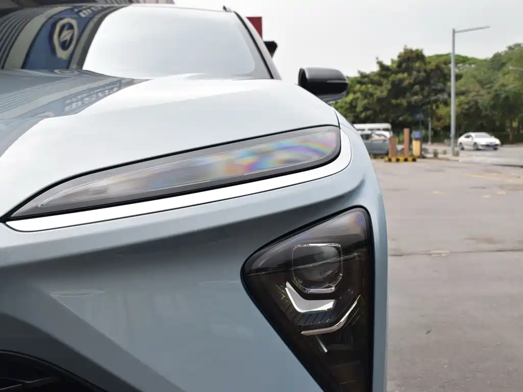 NIO ES6 — миниатюра 17