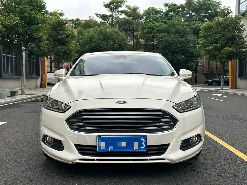 Ford Mondeo — миниатюра 2