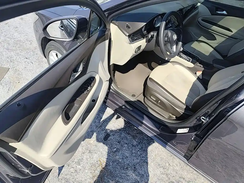 Buick Verano — миниатюра 16