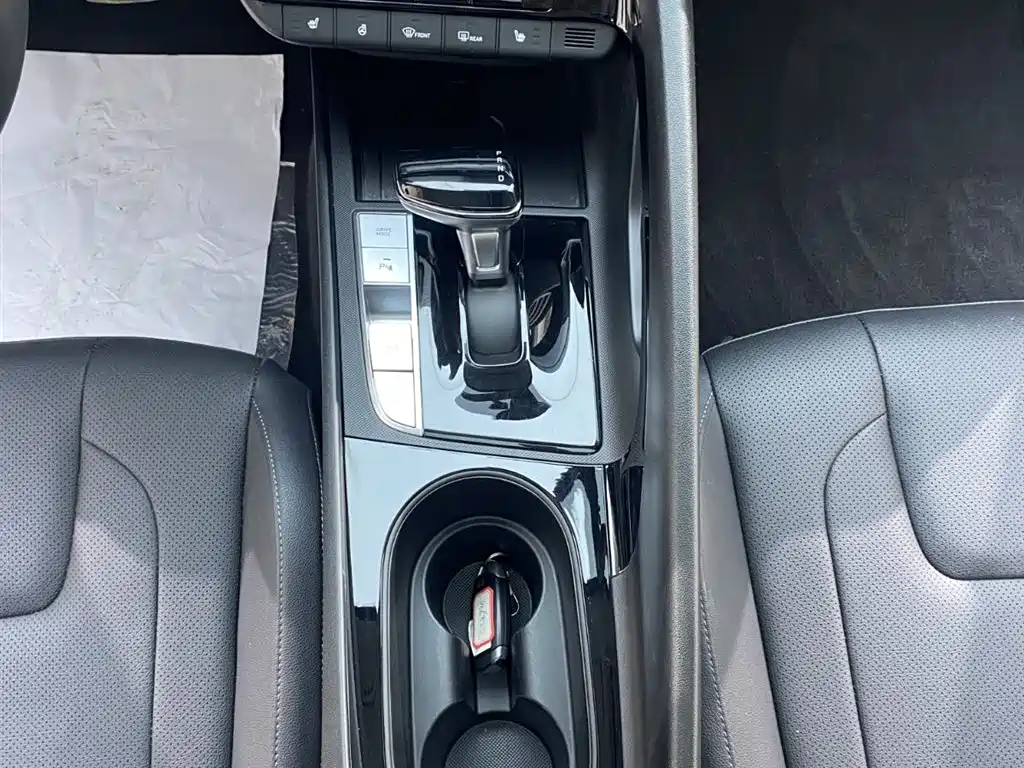 Hyundai Elantra id 4514214 из Китая 10