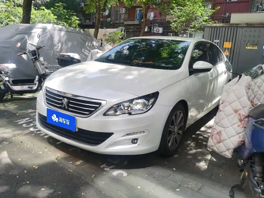 Peugeot 408