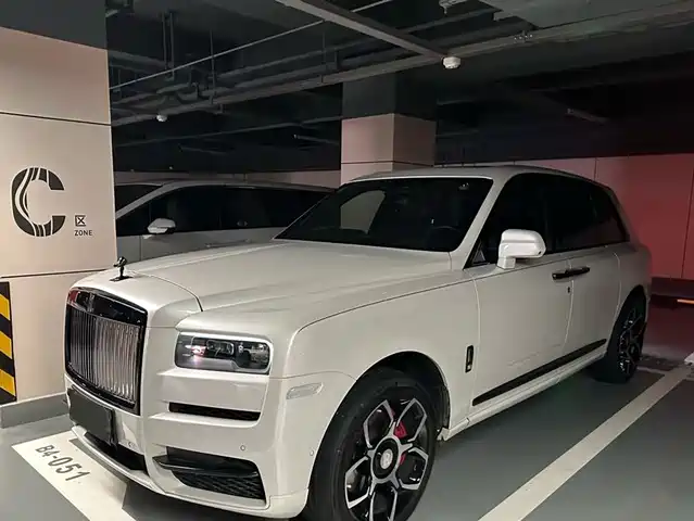 ROLLS-ROYCE CULLINAN