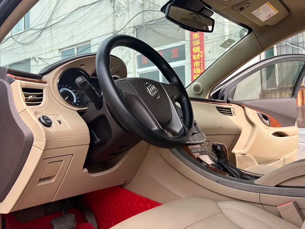 Buick LaCrosse — миниатюра 14