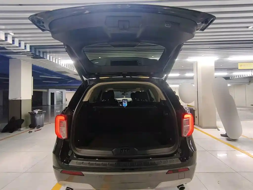 Ford Explorer — миниатюра 19